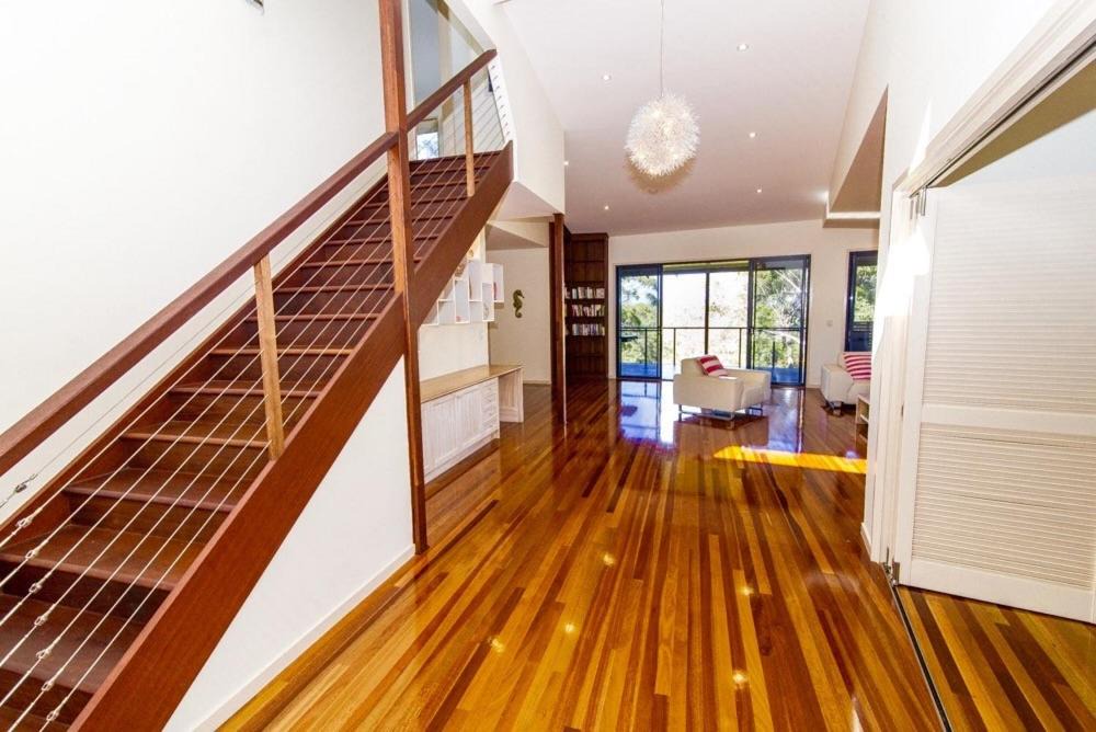 Kingfisher Bay House | The Holiday House