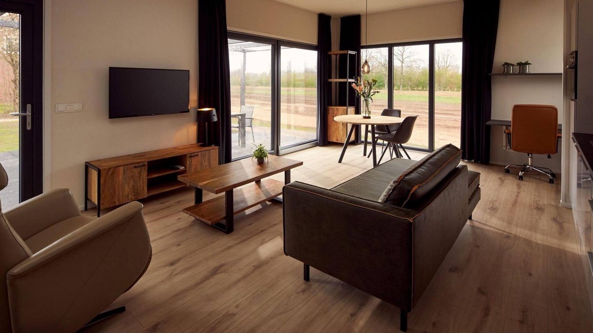 Kotten House | The holiday villa Amalia 2 is wheelchair friendly and has a cozy, spacious, and homely living room with an open kitchen, 1 bedroom, and a spacious outdoor area.