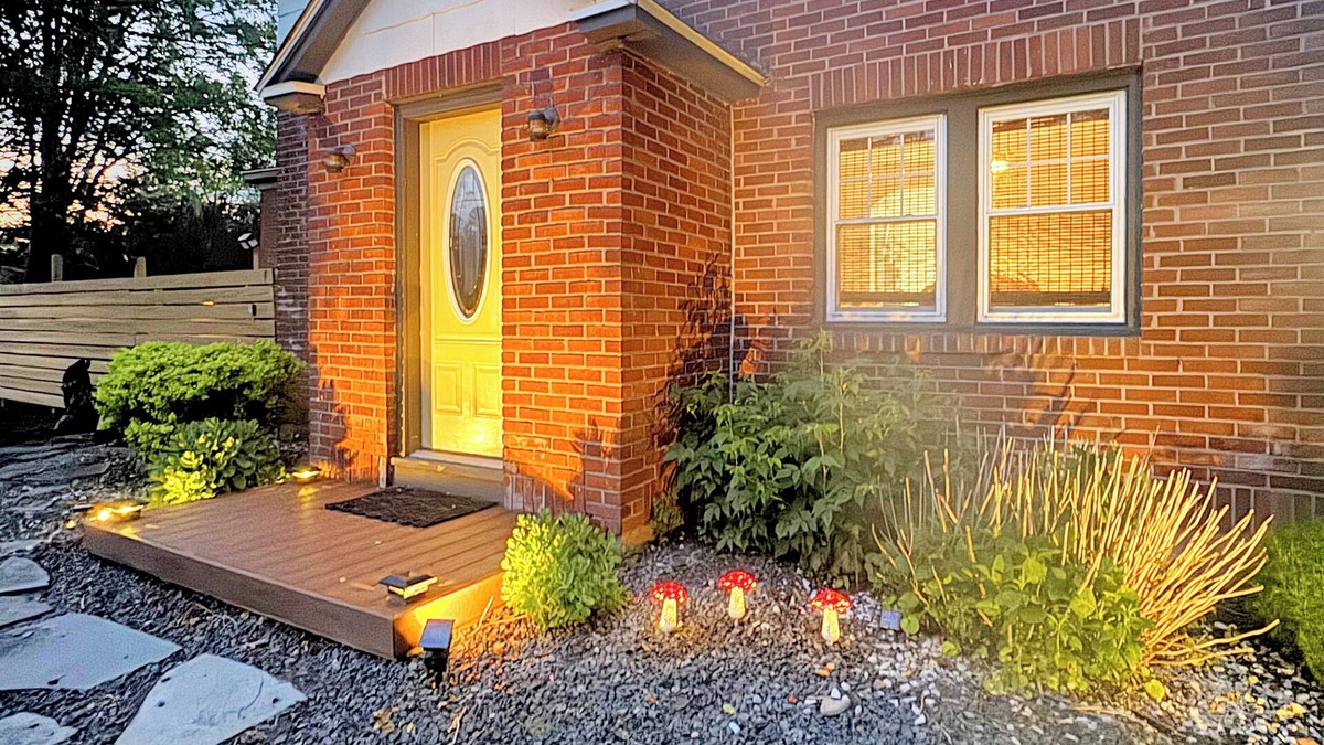 Damascus House | The Hollister House – Where nostalgia meets nature. Breathe deep. Stay awhile
