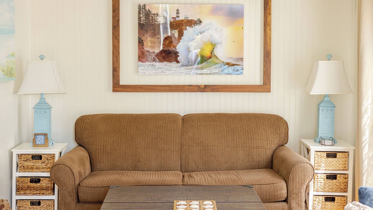 Seaview House | The HollyHock Cottage - a coastal themed beach getaway, The HollyHock Cottage - a coastal themed get