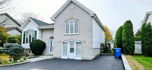Vaudreuil Apartment | The Home Sweet Home 20 Mnt away From Airport