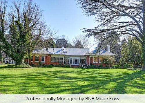 Emu Swamp House | The Homestead - Mayfield Vineyard Orange