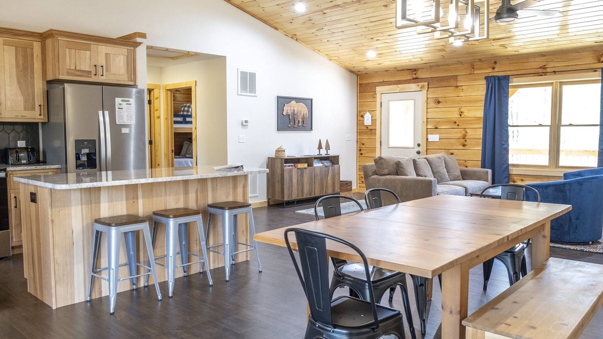 Berkeley Springs Cabin | The Honey Bear House