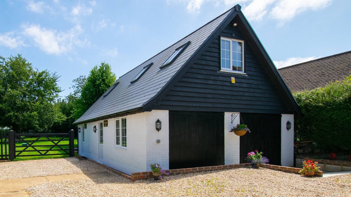 Etchinghill House | The Honey Pot - One Bedroom House, Sleeps 2