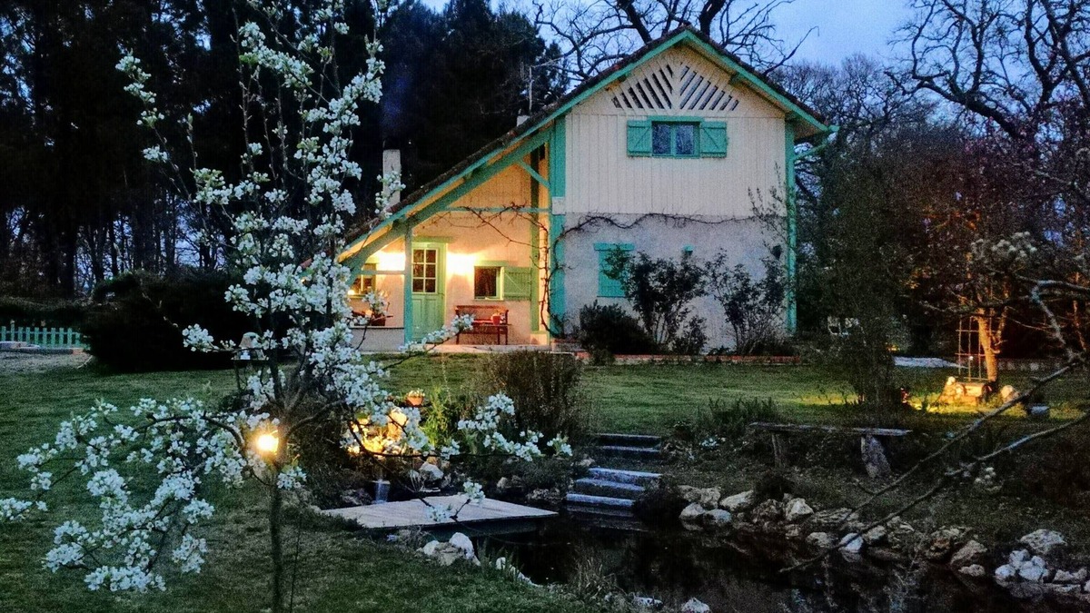 Saint-Gor House | The Hosts Landes (Ch. Yellow)