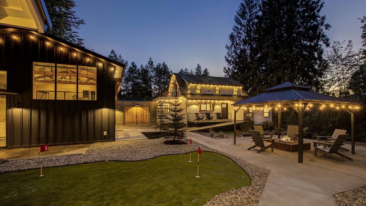 Monroe Other | The House at Richardson Creek is a 20 bed Amenity-Rich Dutch Colonial Farmhouse