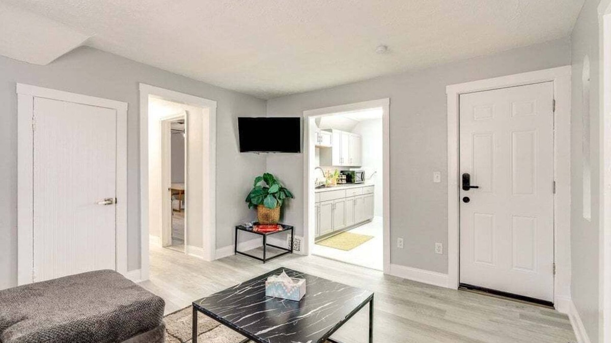 Old Brooklyn House | The House Hotels - Henninger Upper