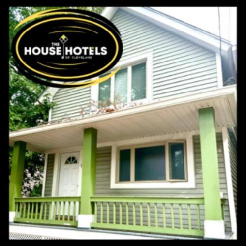 Ohio City Apartment | The House Hotels - Terrific W33rd
