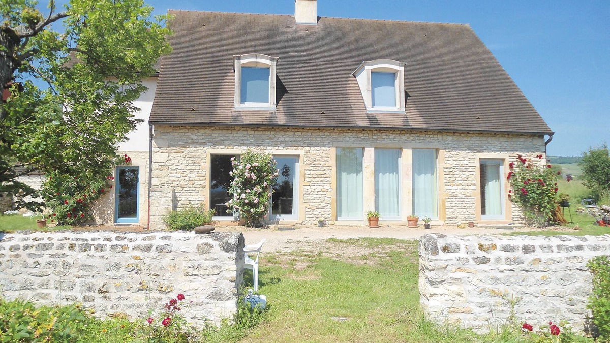 Saint-Boil Cottage | "The House" in Gîtes 'Le Haut de Collonge' near Cluny/Taizé/Cormatin