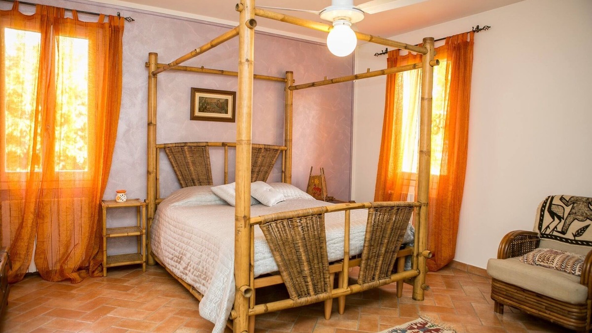 Correggio House | "The house in the park" B&B rural hospitality located in the Padana countryside.