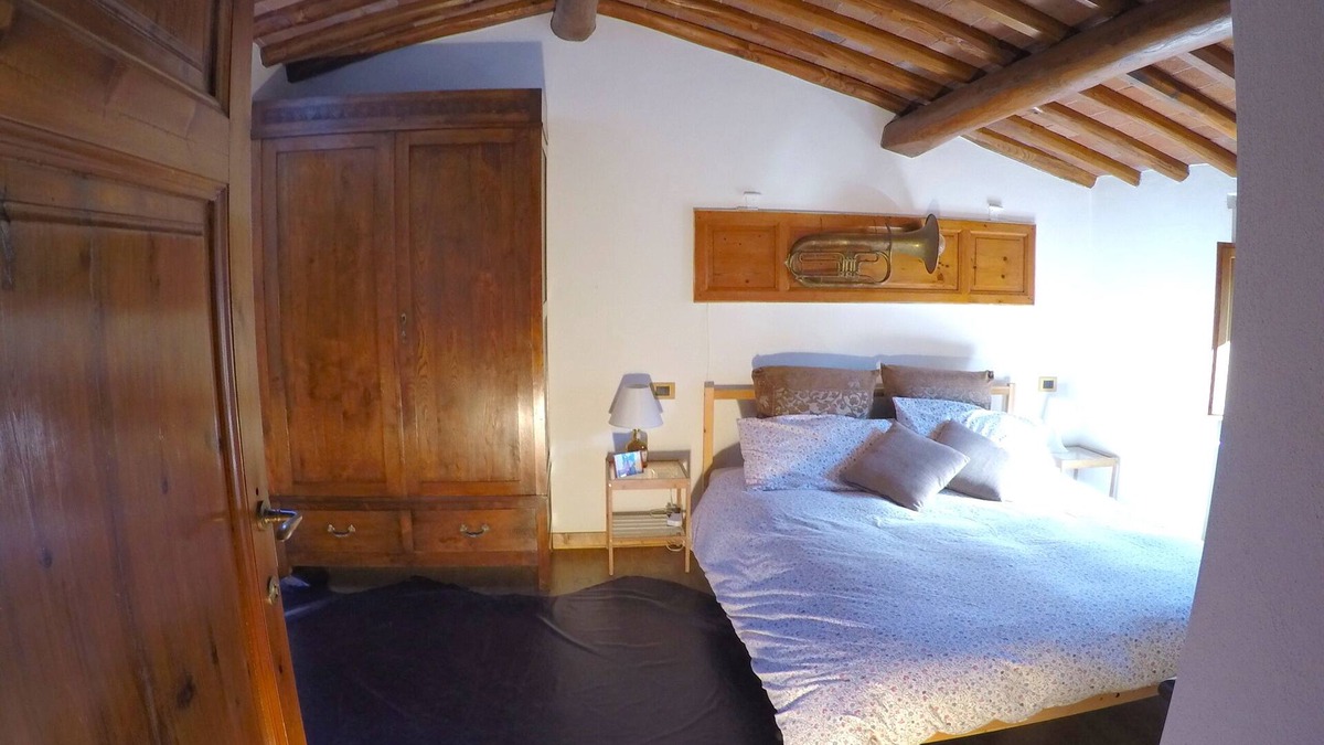 Convalle House | The House in the Woods, small pool exclusive use, 30 minutes from Lucca