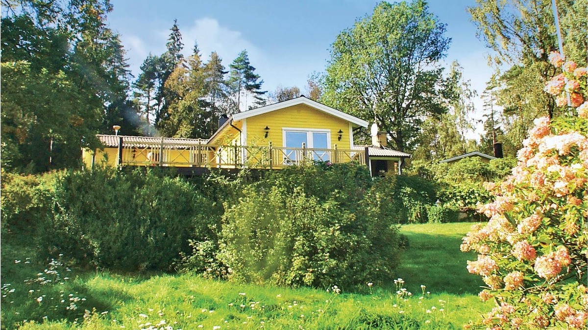 Atran House | The house is uniquely beautifully situated and lets you enjoy a great view of the water.