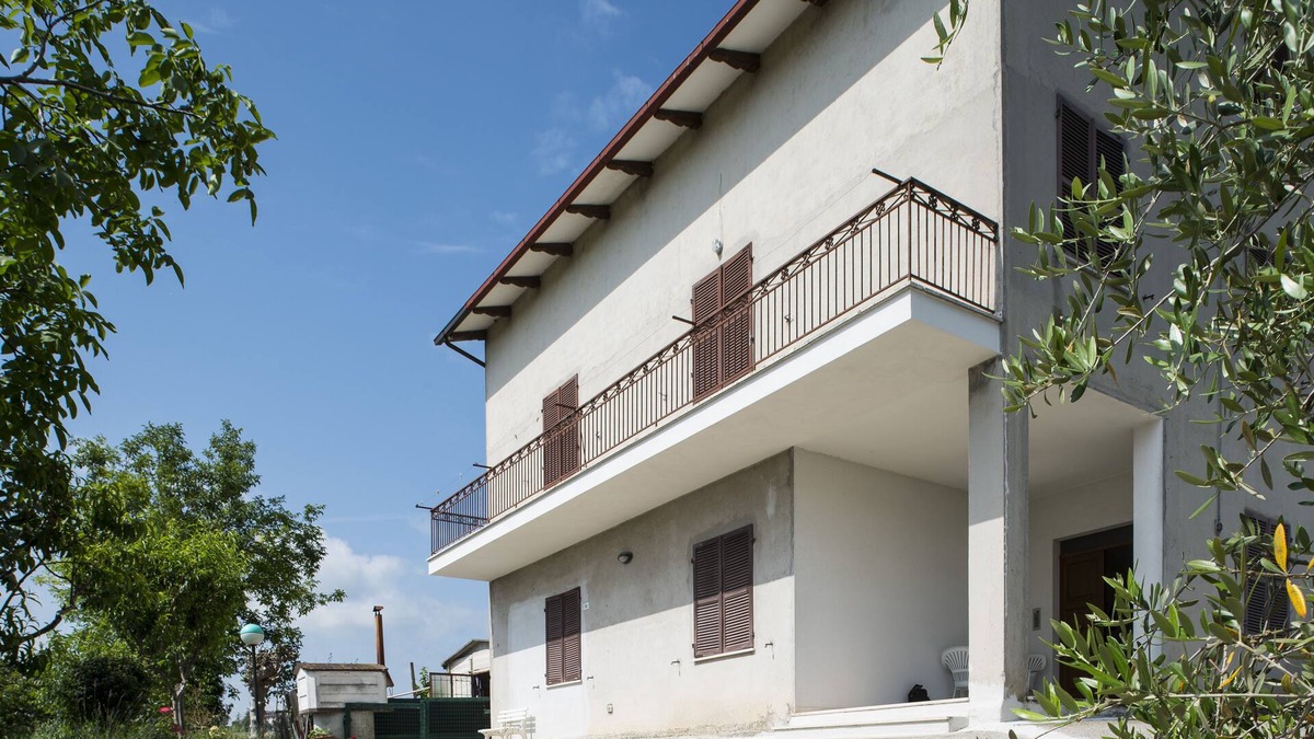 Monte San Pietrangeli House | THE HOUSE DE FASCIA'- contrada pescara valley, 12