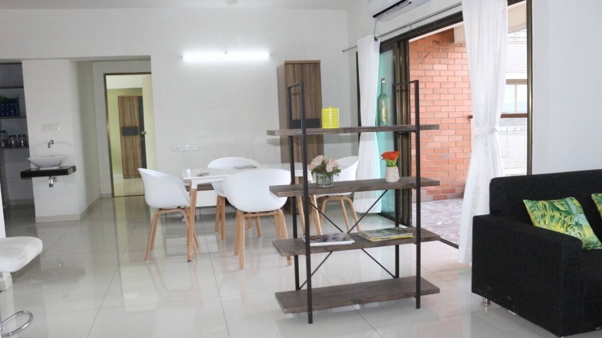 Ahmedabad Apartment | The house of Comfort, Space & luxury