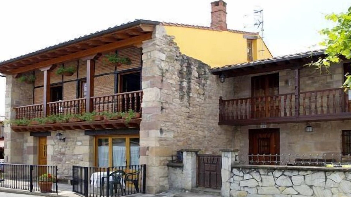 Viernoles House | The House of Consuelo (3) for 6/7 people