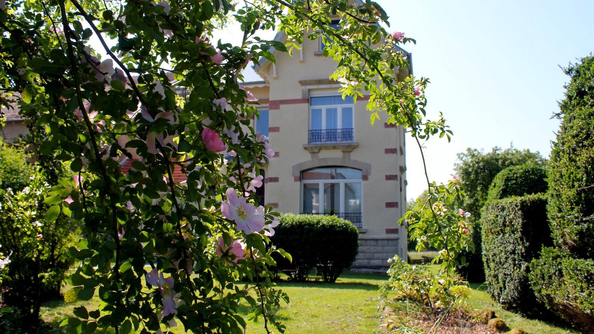 Bazailles House | The House of Ludo, exceptional cottage