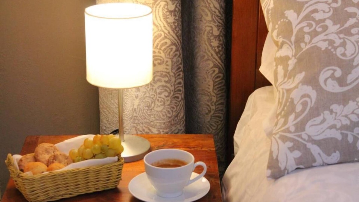 Sciolze Bed & Breakfast | THE HOUSE OF NEH - Independent apartment in the countryside, just 20Km from Turin