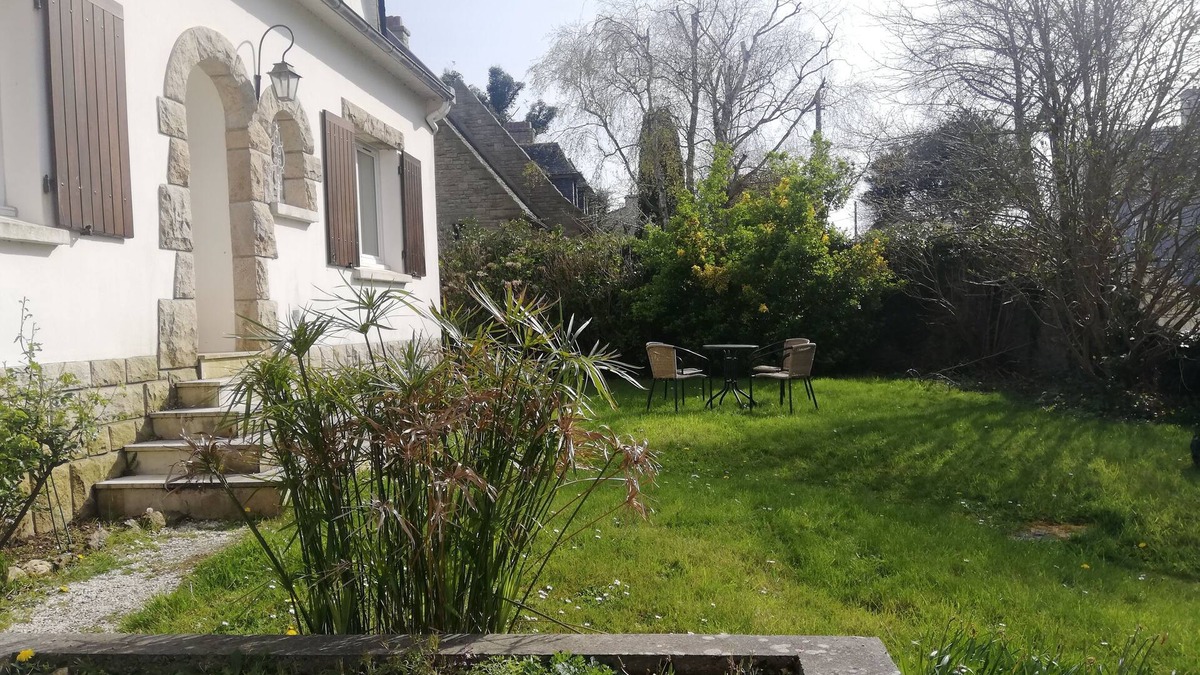 Saint-Renan House | The house of So
