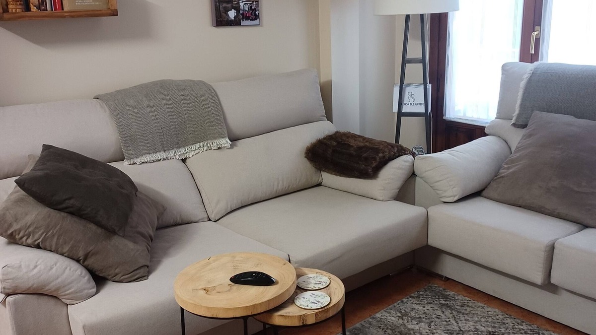 Lumbier Apartment | The house of the gatico. Tourist apartment located in Lumbier, Navarra.