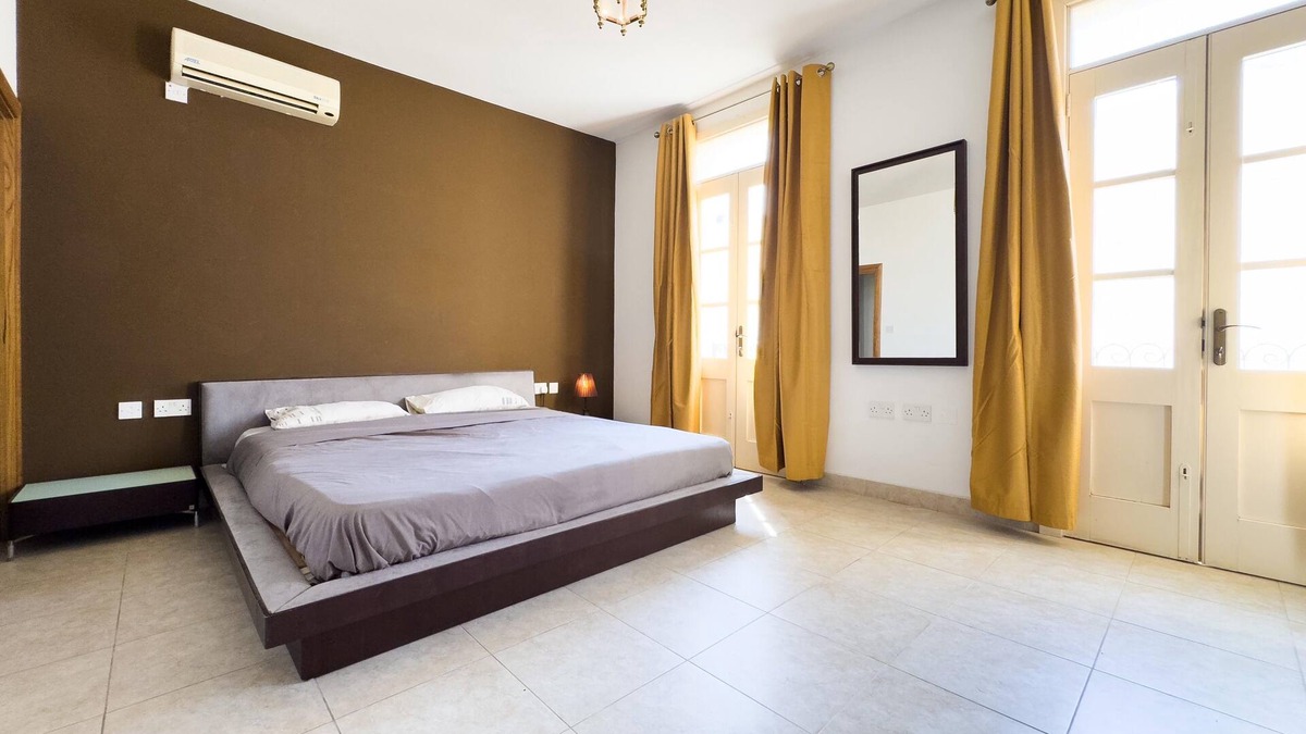 Madliena House | The House, Sliema, Malta - Near the bay, bars, restaurants, shops