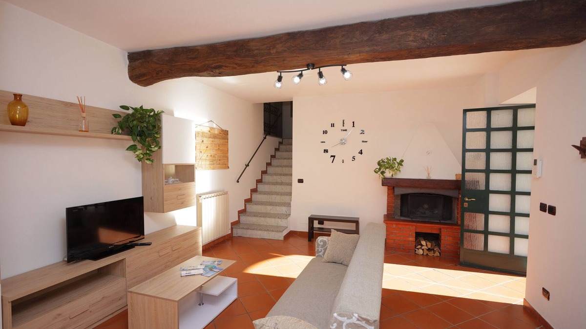 Leivi Apartment | The House with the Porch- between Portofino and the 5 Terre
