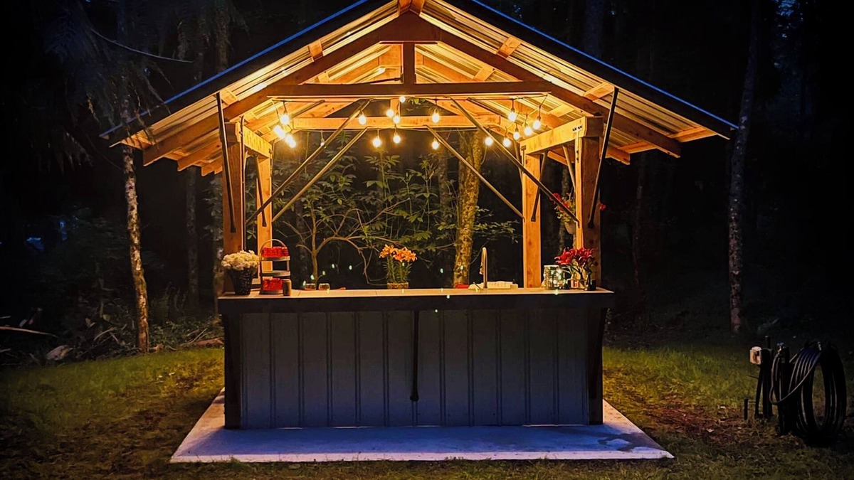 Langley RV Rental | THE HUCKLEBERRY GLAMPSITE,nEXPERIENCE THE MAGIC!