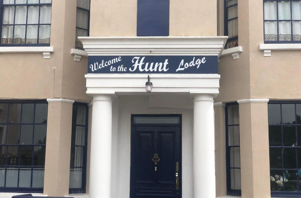 Linslade Hotel | The Hunt Lodge