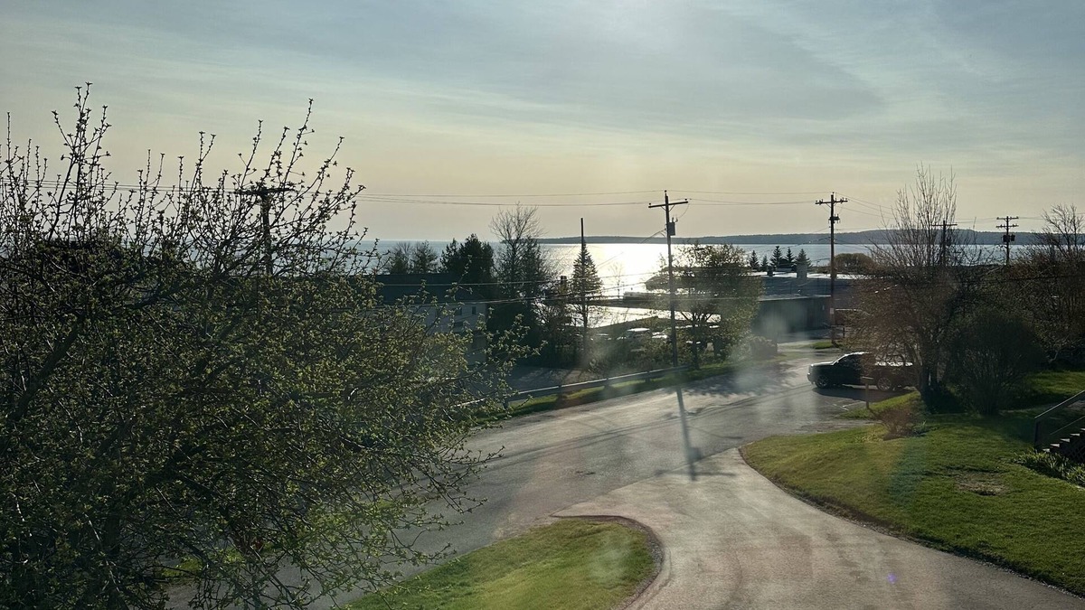 St Ignace Apartment | The Huron View Sunrise Getaway!