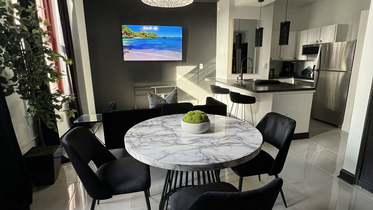 Gateway District Condo | The ICON: Downtown Luxury in CLE