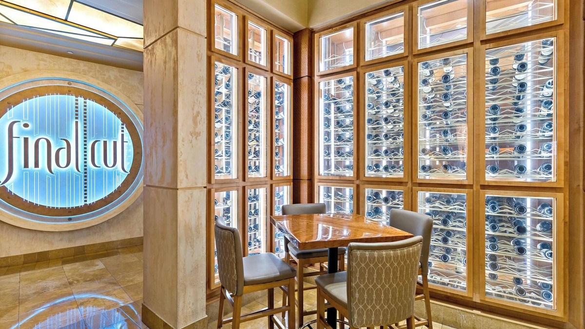 Charles Town Hotel | The Inn at Charles Town - Hollywood Casino