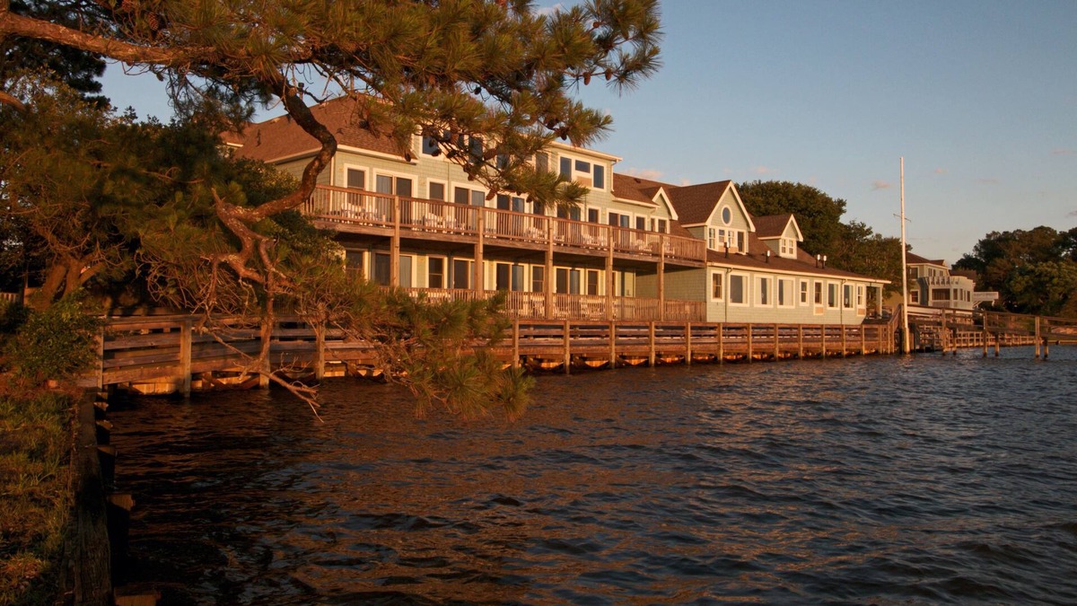 Corolla Light Hotel | The Inn At Corolla Light
