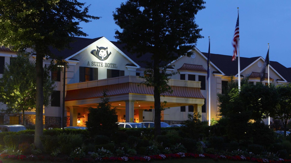 Woodbury Hotel | The Inn At Fox Hollow Hotel