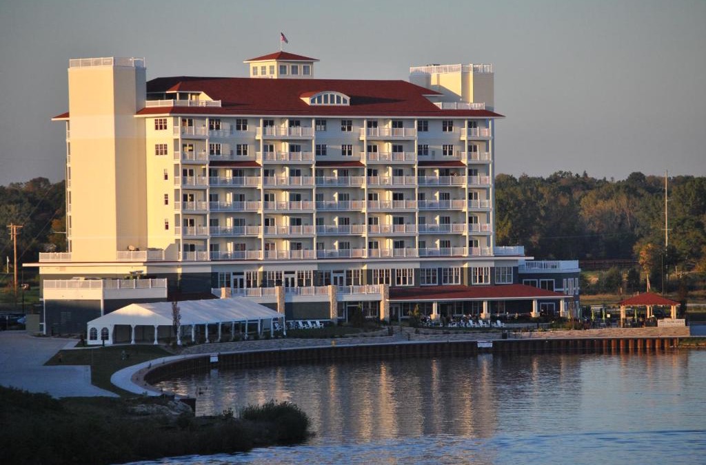 Saint Joseph Resort | The Inn at Harbor Shores