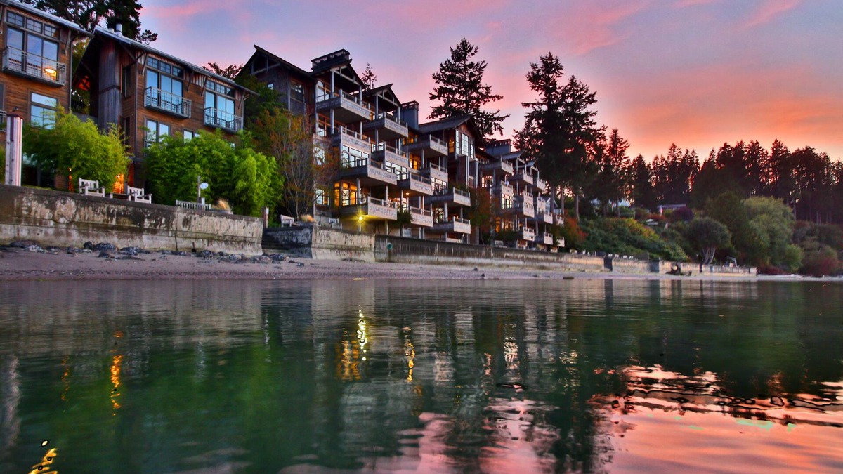 Langley Bed & Breakfast | The Inn at Langley