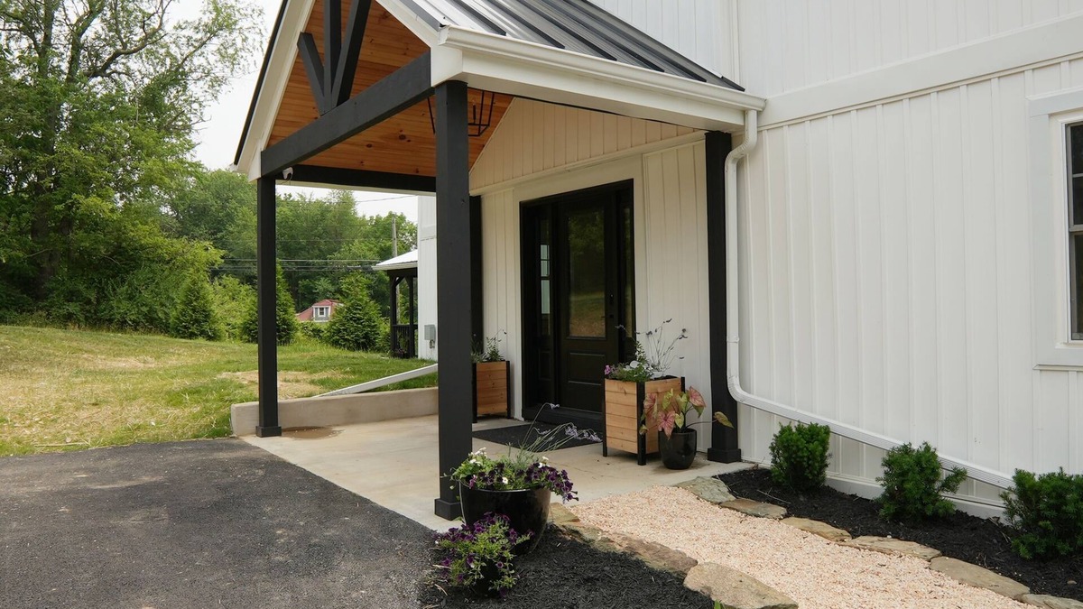Porters Sideling Bed & Breakfast | The Inn at Terra Farms