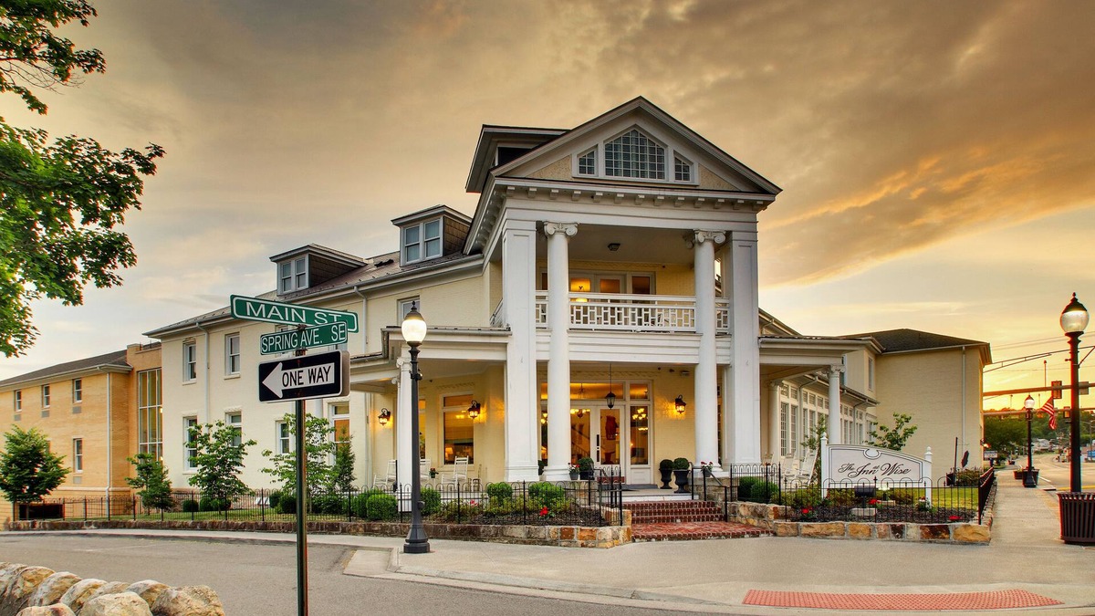 Wise Hotel | The Inn at Wise