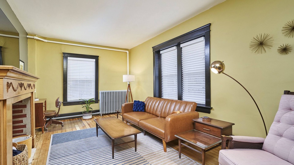Highland Square Apartment | The Inn Too @ The Highland Hill