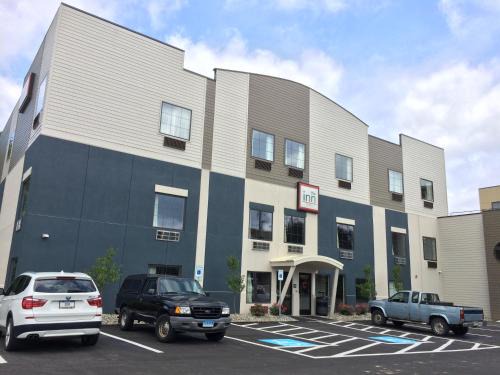 Monaca Hotel | The Inn