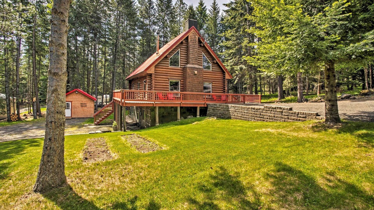 Carey Bay Cabin | 'The InnLet' - Comfy Cabin By Conkling Marina