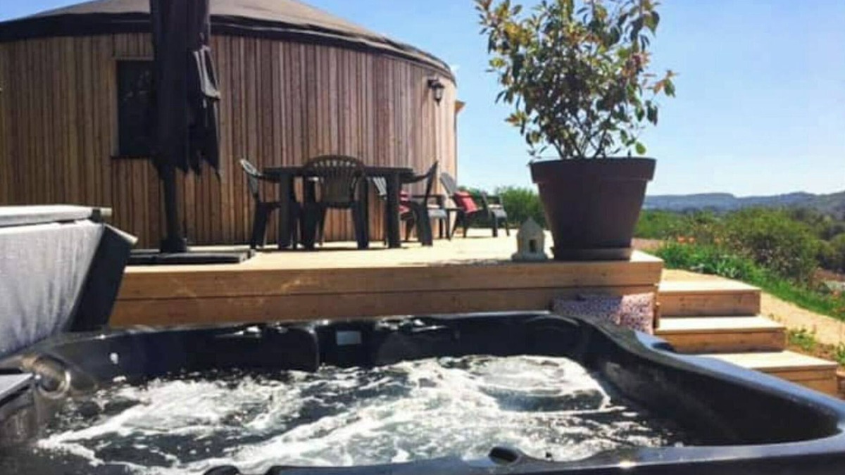 Saint-Vincent-de-Cosse House | The Insolite de charme with Spa and Panorama, near Sarlat!