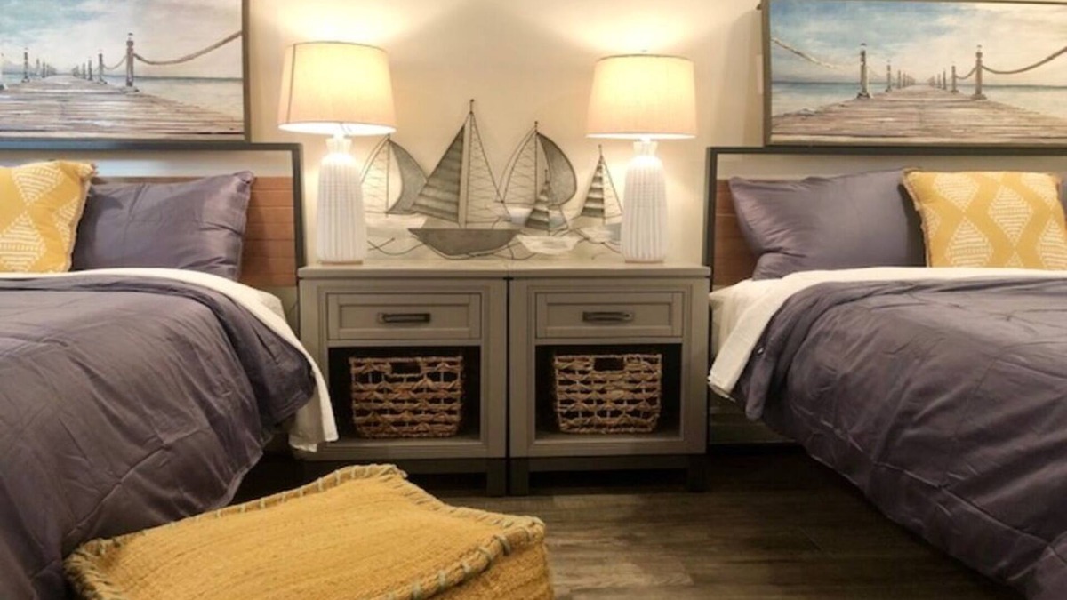 East Side Costa Mesa House | The Islander: A Beautiful Bahamian retreat next to Newport Beach