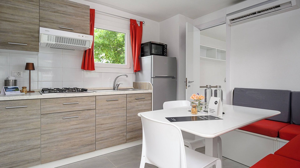Maccagno Apartment | THE CAMP by Maggiore Suites