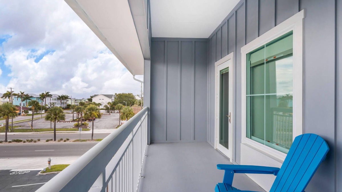 Dunedin Hotel | The J Hotel Dunedin Clearwater, an Ascend Collection Hotel