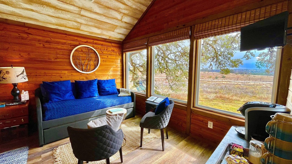 Dripping Springs Cabin | THE JACK: A Beautiful Treehouse Suite overlooking the Texas Hill Country