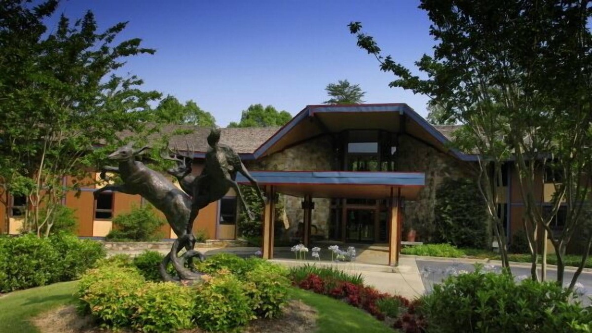 Tuscaloosa Hotel | THE JACK WARNER at NorthRiver