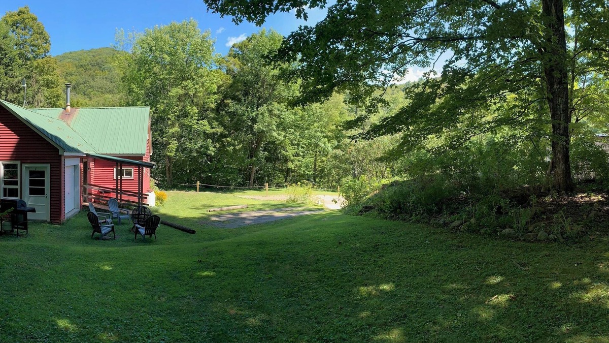 Guilford House | The Jelly Mill-A Peaceful River Retreat
