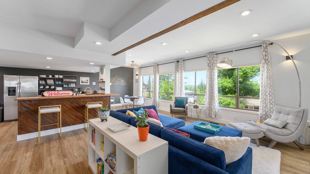 Bolton Apartment | The Jessica