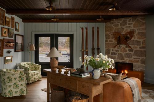 Kimberley Hotel | The June Motel, Beaver Valley