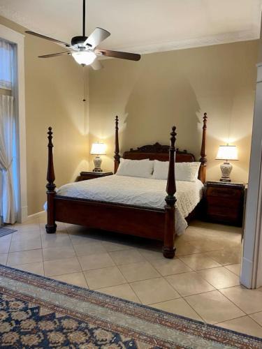 Eastland Hotel | The Justin Room at The Eastland Historic Hotel