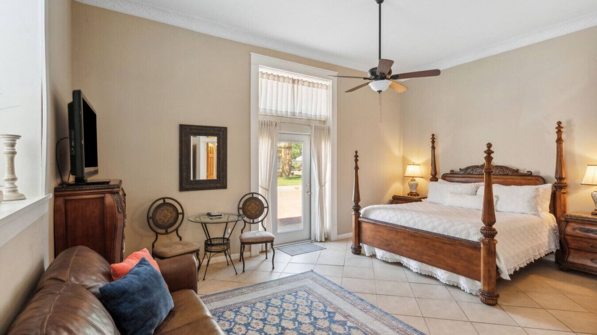 Eastland Hotel | The Justin Room at The Eastland Historic Hotel